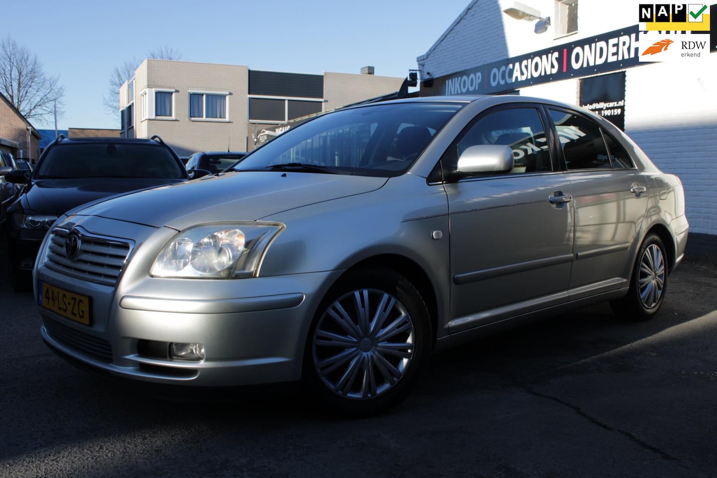 Toyota Avensis - 2.0 VVTi Linea Luna | Airco | Elec ramen | Cruise Control | Trekhaak | NAP - AutoWereld.nl