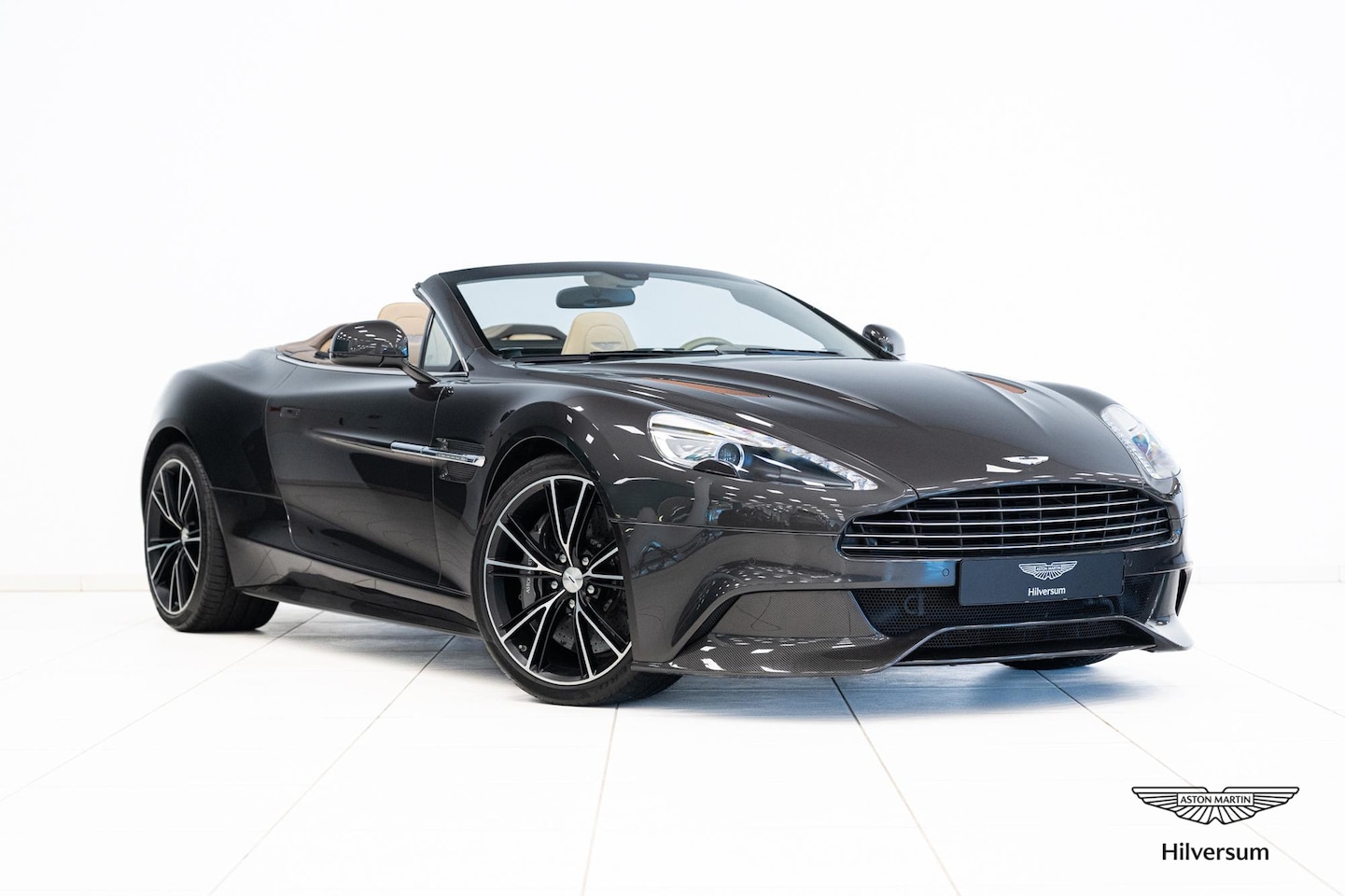 Aston Martin Vanquish Volante - Incl. BPM - AutoWereld.nl