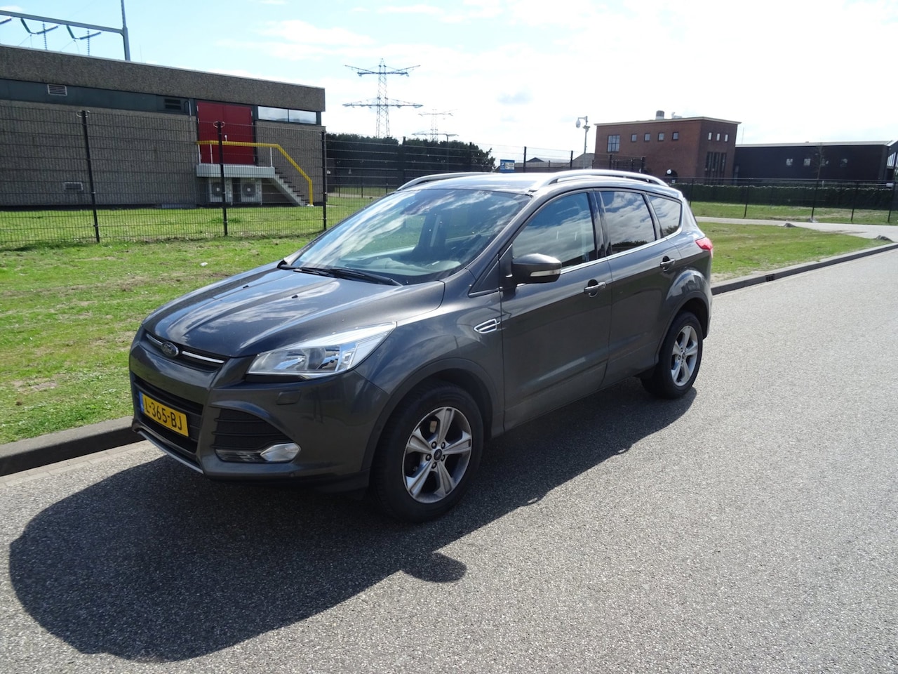 Ford Kuga - 1.5 Trend Edition 1.5 Trend Edition - AutoWereld.nl
