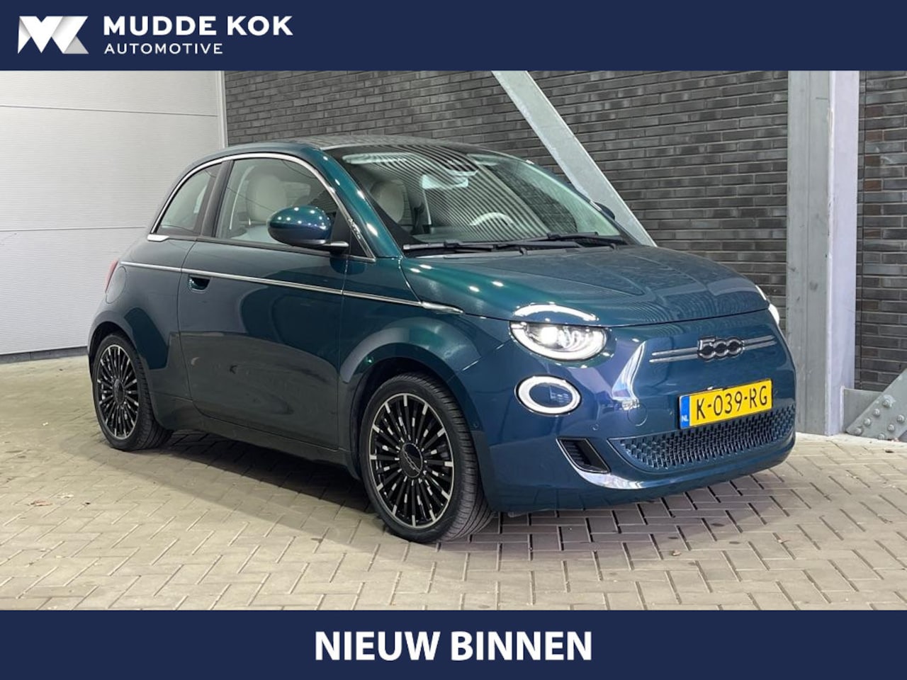 Fiat 500 C - La Prima 42 kWh | Vol-Leder | Camera | Stoelverwarming | Apple Carplay - AutoWereld.nl