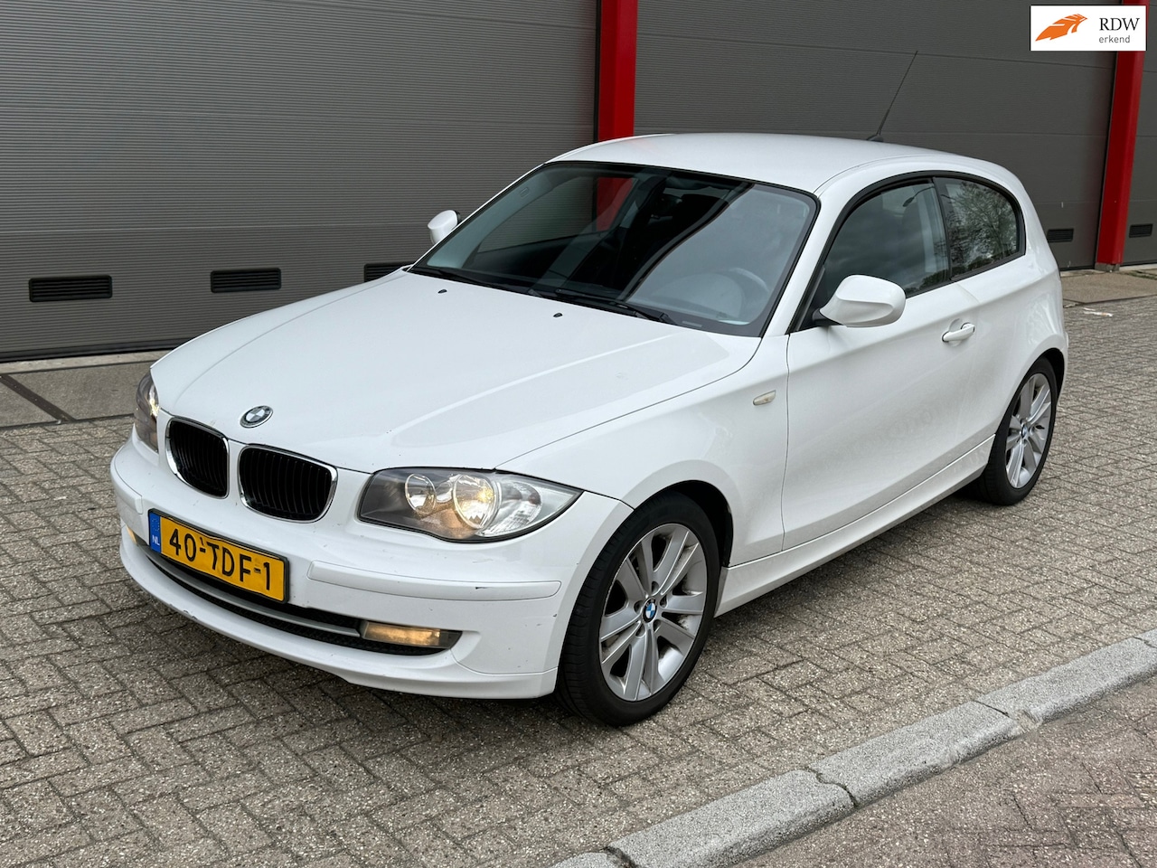 BMW 1-serie - 116i 116i - AutoWereld.nl