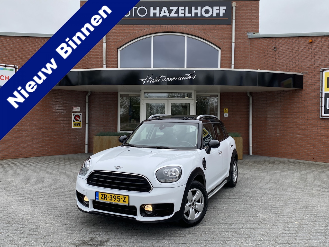 MINI Countryman - Mini 1.5 Cooper Salt Automaat!! | Schuif/Kanteldak | Stoelverwarming | Clima | PDC Achter - AutoWereld.nl
