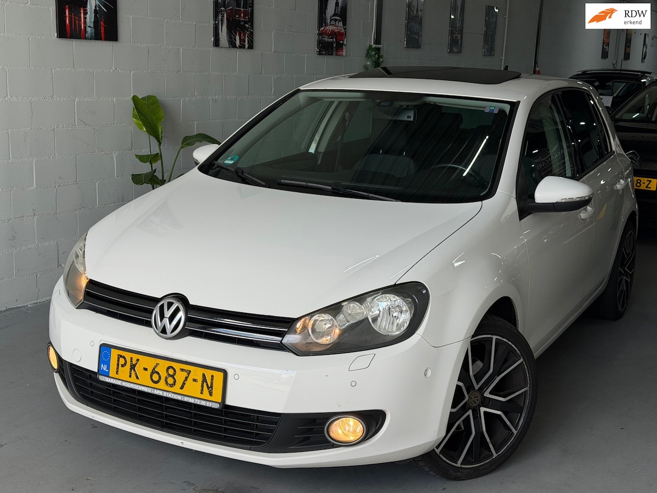 Volkswagen Golf - 1.4 TSI Trendline/ 2e EIG/ 1jaar apk/ pano/ pdc/ EL-ramen/ volle opties/ - AutoWereld.nl
