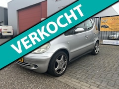 Mercedes-Benz A-klasse - 190 Elegance Lees Tekst AUTOMAAT/HALF LEDER