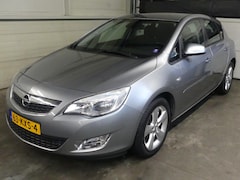 Opel Astra - 1.6 Edition - Trekhaak - Navigatie