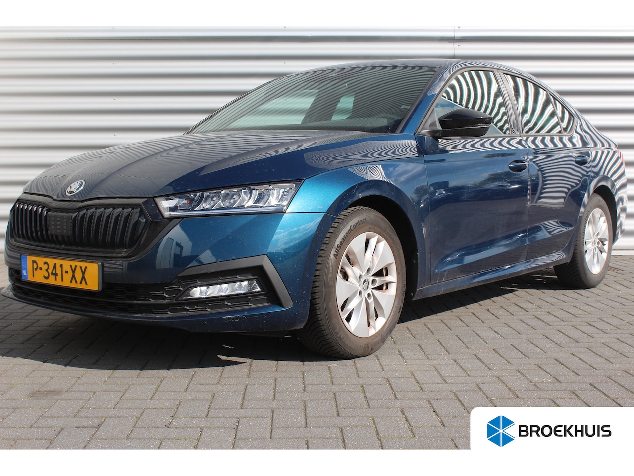 Skoda Octavia - 1.0 e-TSI 110PK SPORT BUSINESS / NAVI / CLIMA / LED / PDC / 16" LMV / BLUETOOTH / CRUISECO - AutoWereld.nl