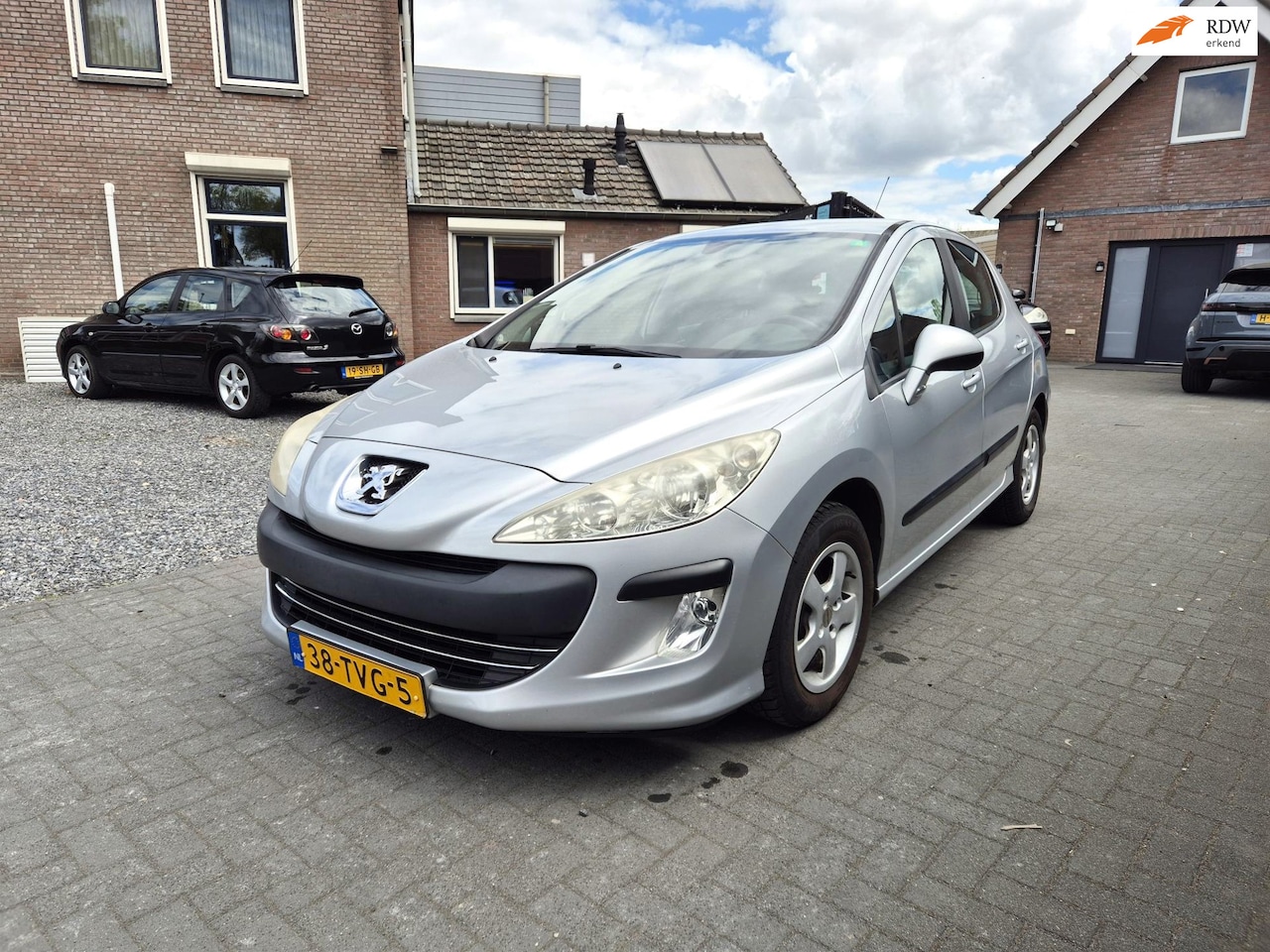 Peugeot 308 - 1.6 VTi XS 5 Deurs Cruise Airco Trekhaak 158665 Km - AutoWereld.nl