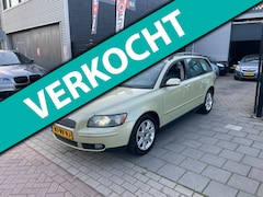 Volvo V50 - 2.0D Summum 180PK 2e Eigenaar Trekhaak Airco NAP APK