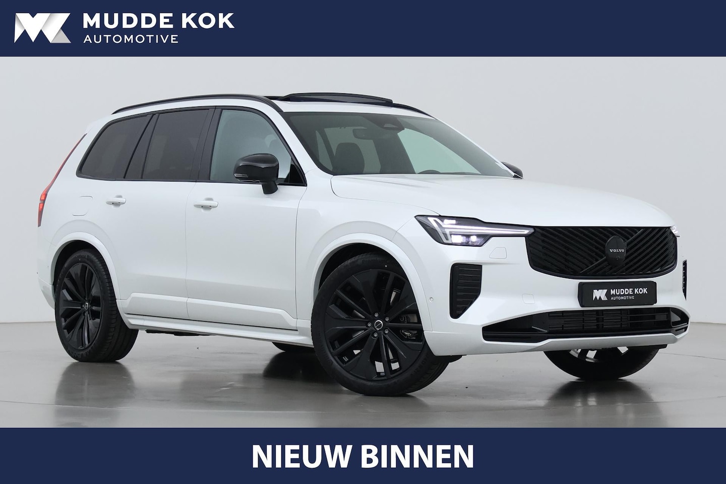 Volvo XC90 - T8 Plug-in hybrid Ultra Black Edition | Luchtvering | Trekhaak | Head-Up | 360° Camera | P - AutoWereld.nl