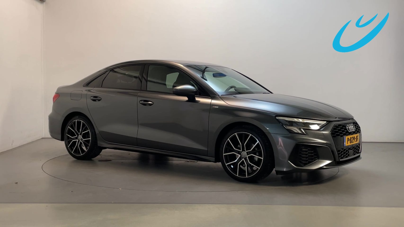 Audi A3 Limousine - 35 TFSI S Edition Adaptive Cruise LED Navigatie Leder-Stof - AutoWereld.nl