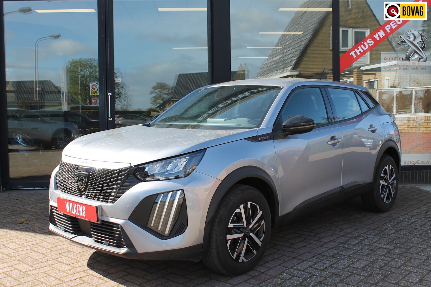 Peugeot 2008 - 1.2 Hybrid 136 Style Cruise/Lmv/Automaat! - AutoWereld.nl