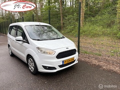 Ford Tourneo Courier - 1.0 Titanium
