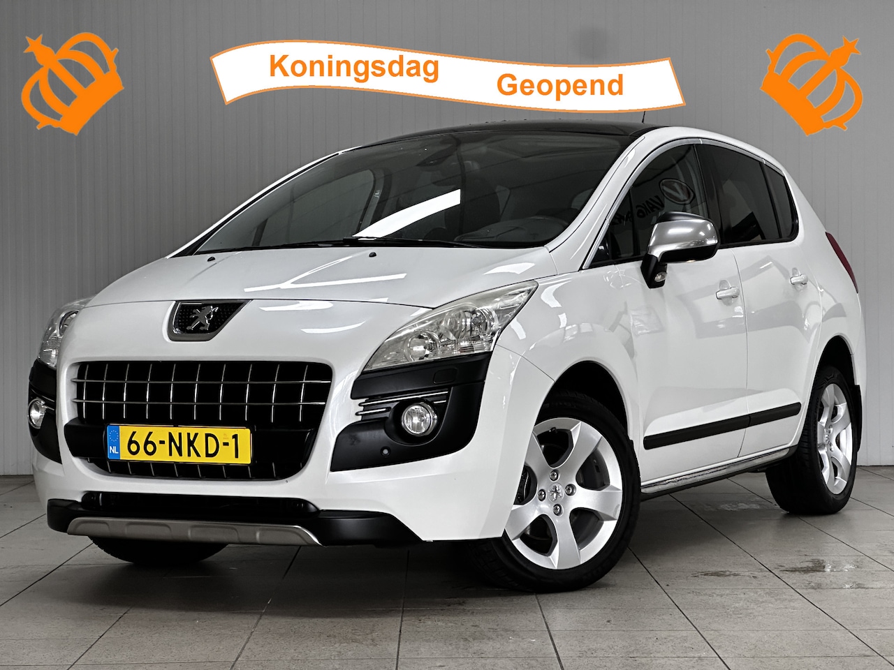 Peugeot 3008 - 1.6 THP Blue Lease Executive/ Trekhaak/ HUD/ Panorama-Dak/ 17'' LMV/ Navi/ Clima/ Cruise/ - AutoWereld.nl