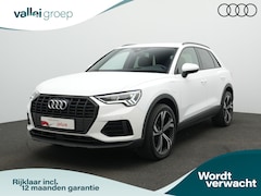 Audi Q3 - 45 TFSI e 245 pk S-Line | Trekhaak | Achteruitrijcamera | Stoelverwarming | Elektrische ac