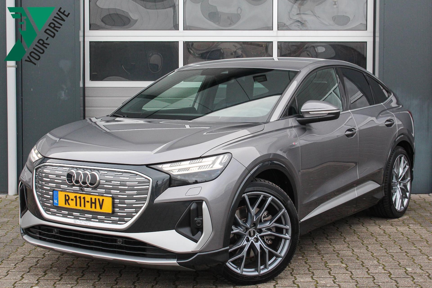 Audi Q4 Sportback e-tron - 40 S edition 77 kWh | S-Line & 12 Mnd. Garantie | Nette en sportieve Q4 met veel opties (B - AutoWereld.nl