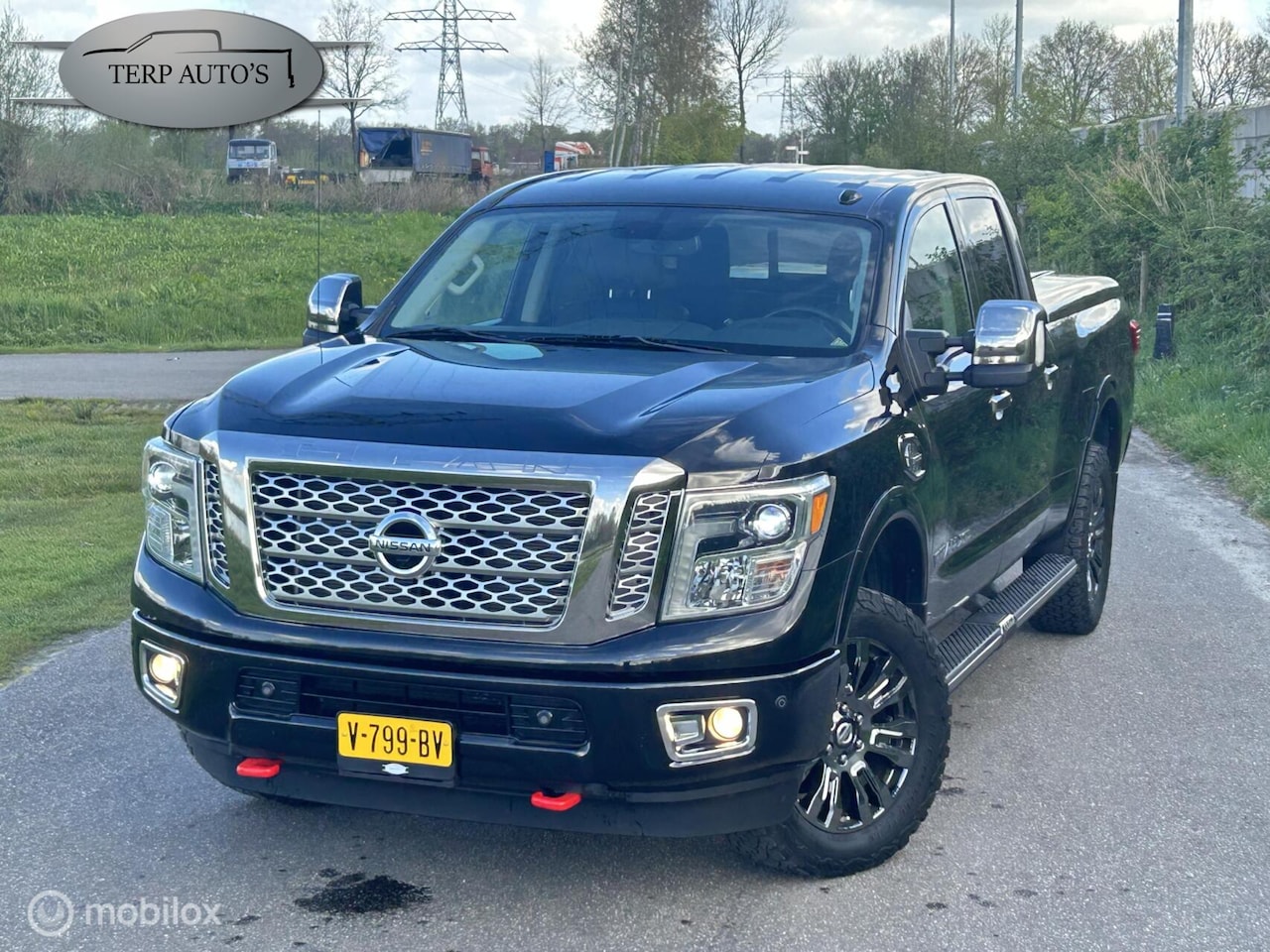 Nissan Titan - XD 5.0 V8 Cummins TD Platinum Reserve - AutoWereld.nl