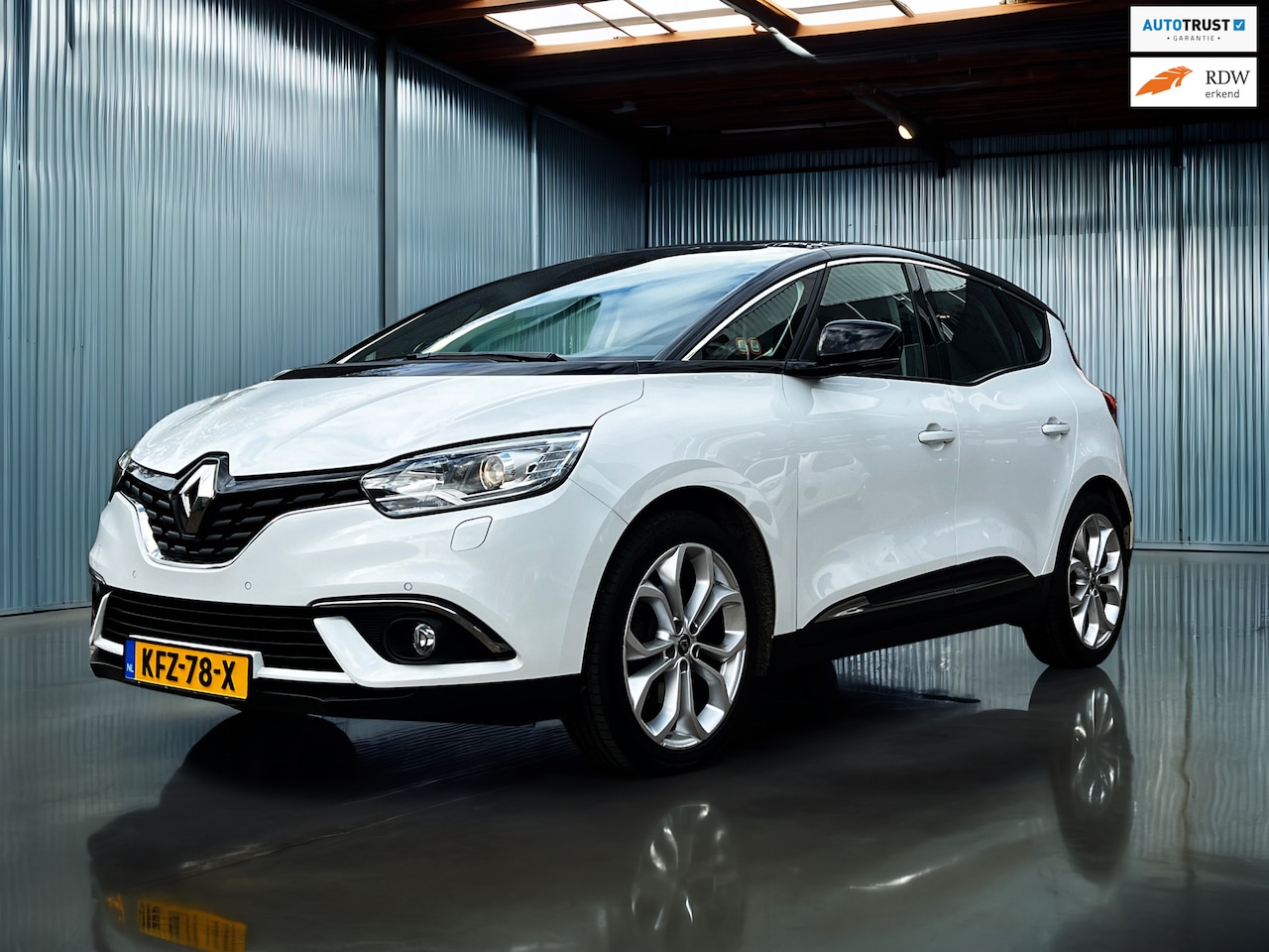 Renault Scénic - 1.3 TCe Limited Carplay_Navi_Cruise_Airco_PDC V+A - AutoWereld.nl