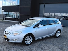 Opel Astra Sports Tourer - 1.4 Cosmo