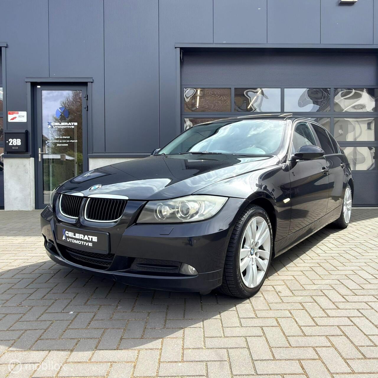 BMW 3-serie - 320d High Executive 320d High Executive - AutoWereld.nl