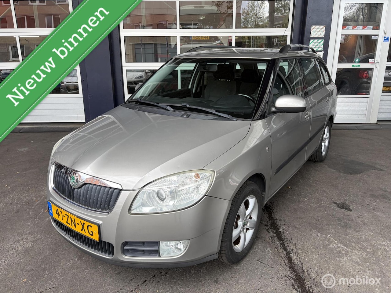 Skoda Fabia Combi - 1.6-16V Sport/Airco/Trekhaak/LM Velgen - AutoWereld.nl