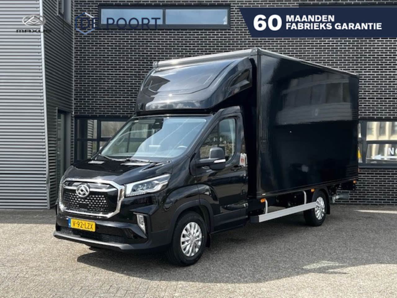 Maxus eDeliver 9 - L4 Business DEAL 65 kWh Laadklep 750 Kg |uit voorraad leverbaar ook in wit! - AutoWereld.nl