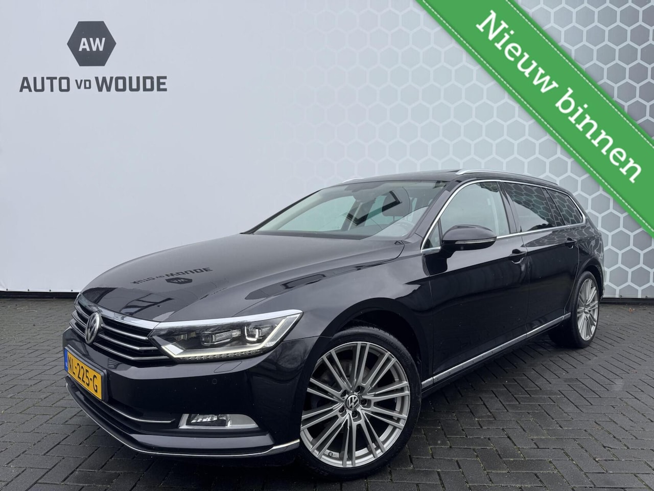 Volkswagen Passat Variant - 1.6 TDI Highline Business R 1.6 TDI Highline Business R - AutoWereld.nl