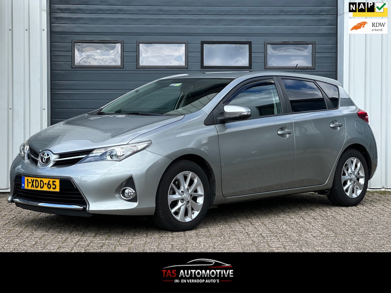 Toyota Auris - 1.3 Now CLIMA / CRUISE / NAP / 6 BAK / NW APK! - AutoWereld.nl