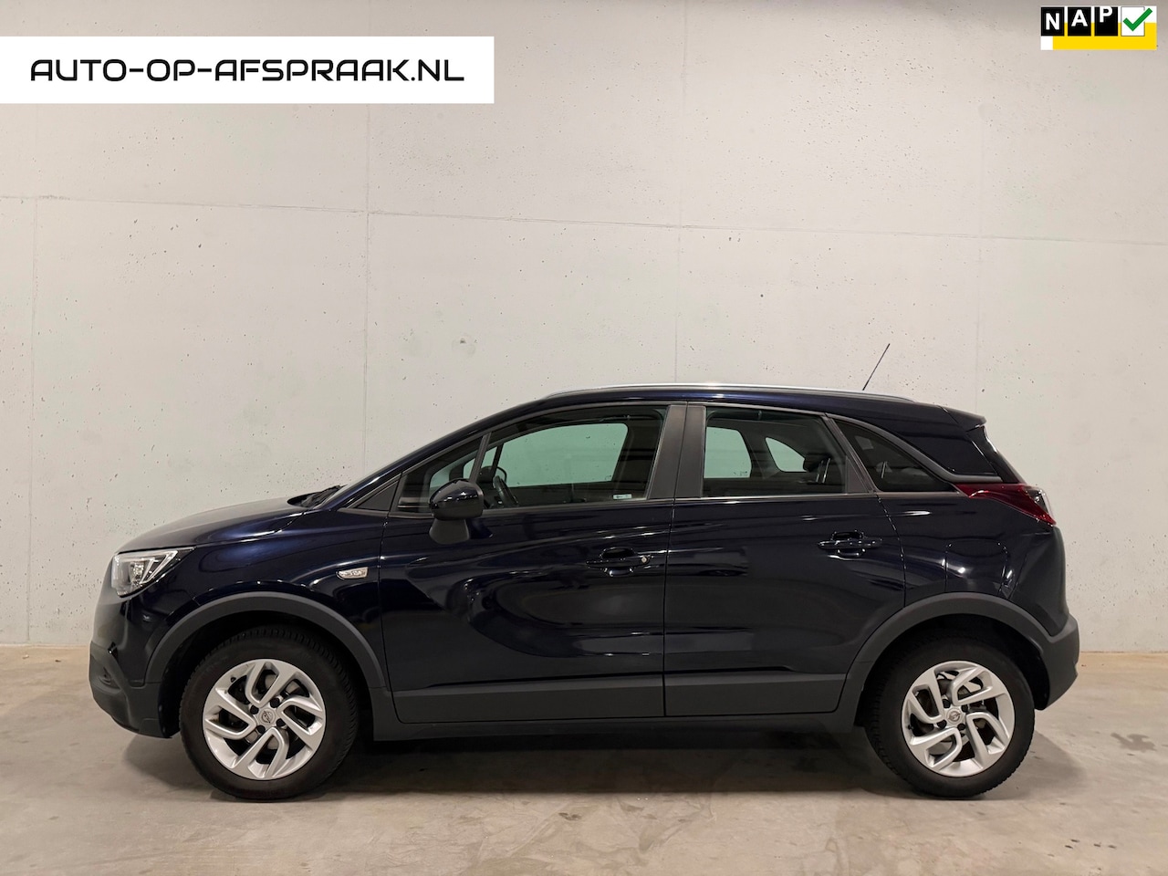 Opel Crossland X - 1.2 Turbo Online Edition PDC Navi Clima Cruise C. APK NAP - AutoWereld.nl