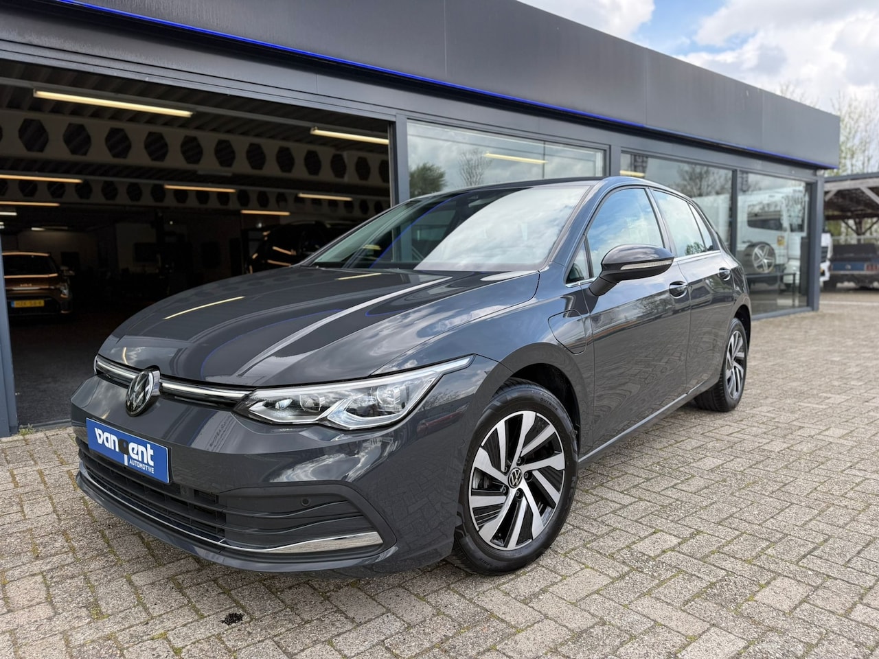 Volkswagen Golf - 1.4 eHybrid Style Volkswagen Golf 1.4 eHybrid Style BOMVOL OPTIES! - AutoWereld.nl
