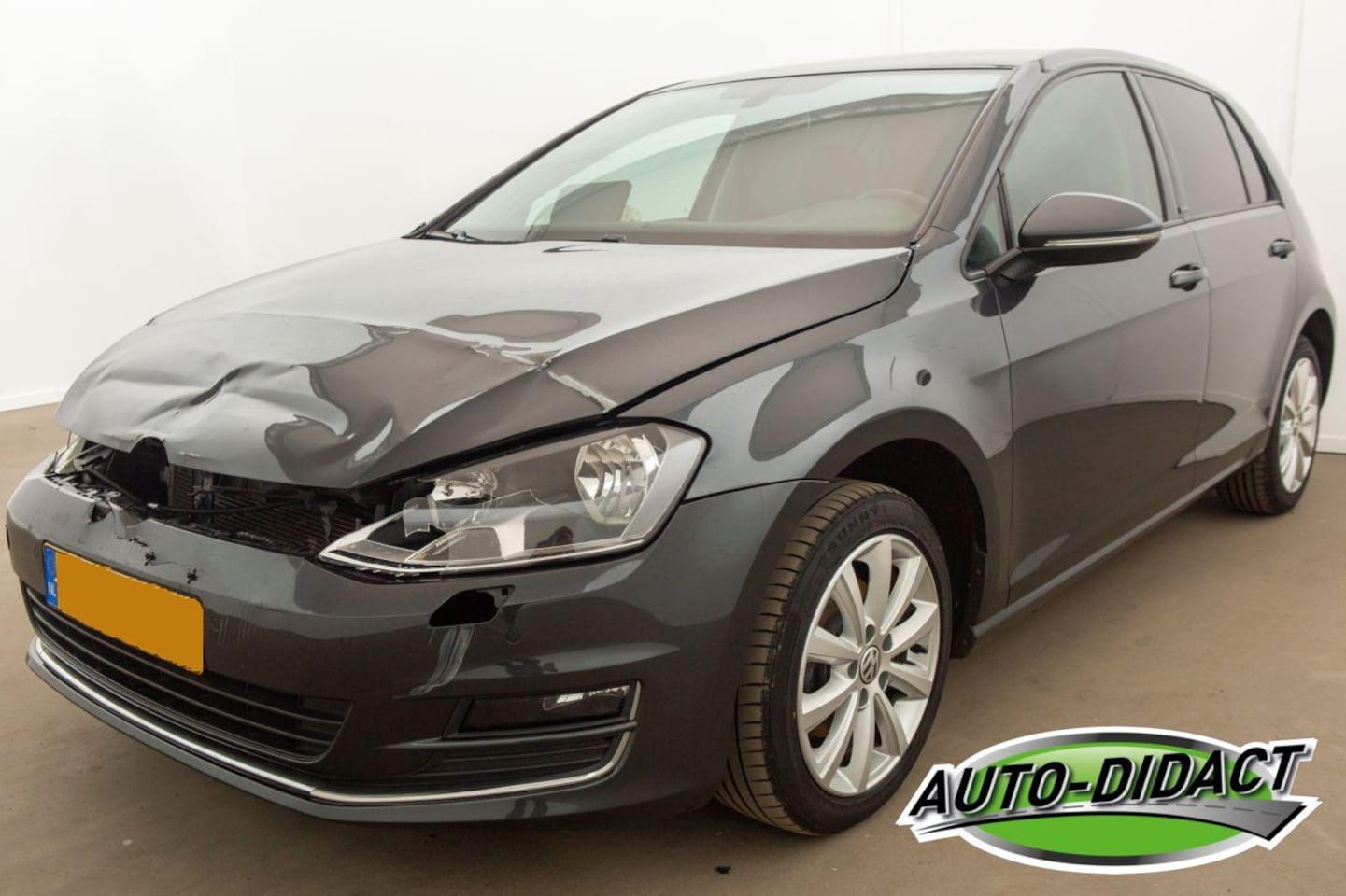 Volkswagen Golf - 1.2 TSI Clima Connected Series - AutoWereld.nl