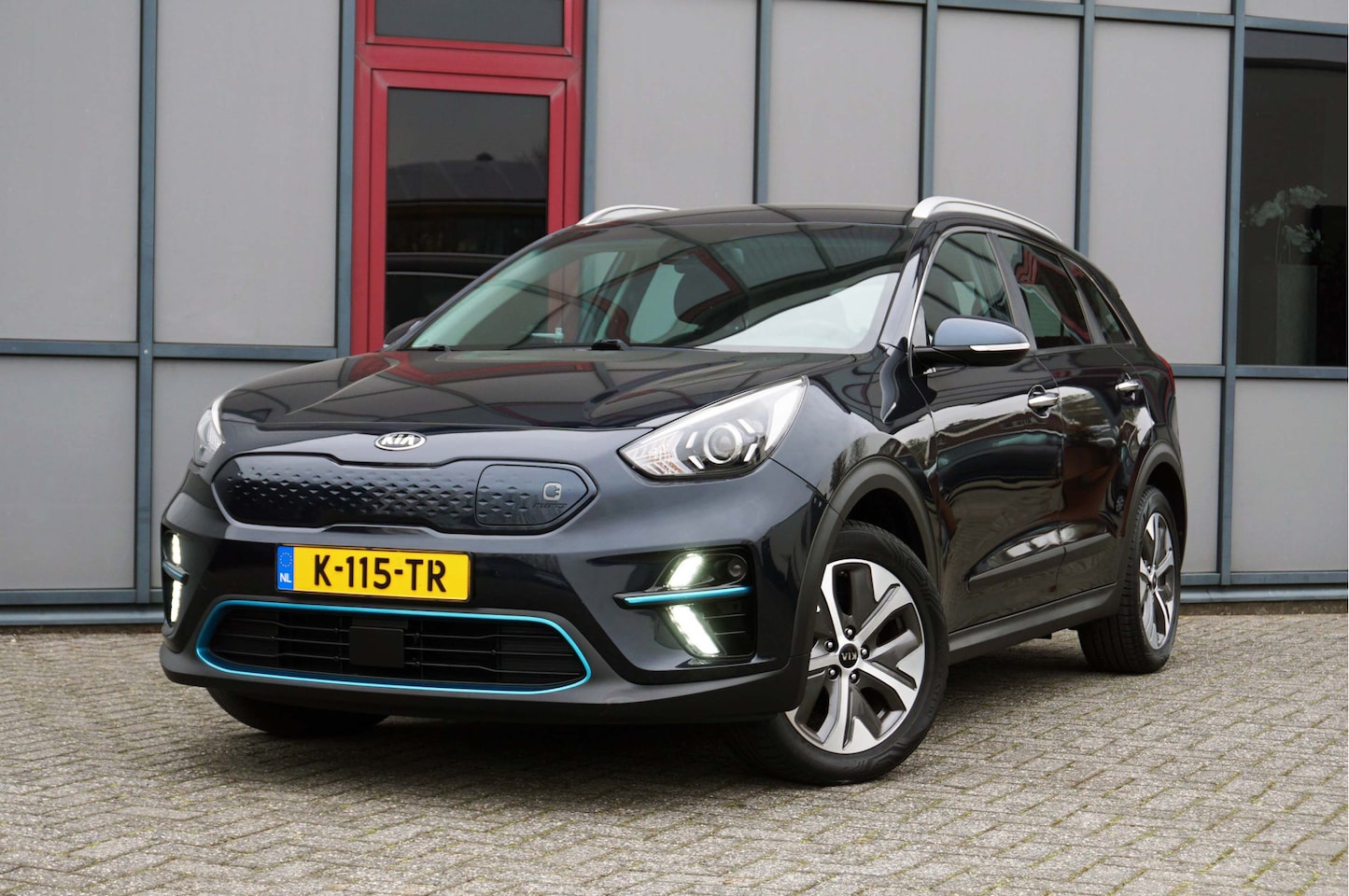 Kia e-Niro - DynamicLine 64kWh 3 Fase SOH 97% - AutoWereld.nl