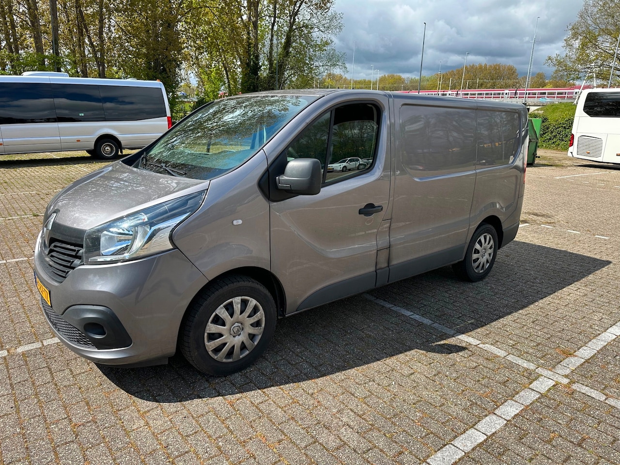 Renault Trafic - 1.6 dCi T27 L1H1 Luxe Energy 1.6 dCi T27 L1H1 Luxe Energy - AutoWereld.nl