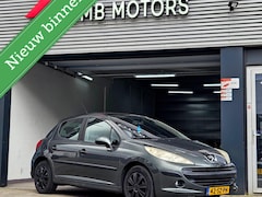 Peugeot 207 - 1.4-16V XS Pack Clima Pano Navi
