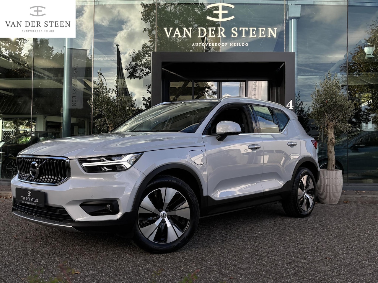 Volvo XC40 - 1.5 T5 Recharge Inscription Expression Camera | Apple Carplay - AutoWereld.nl