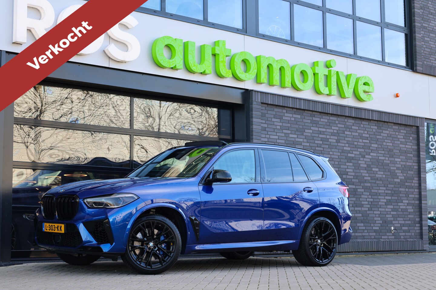 BMW X5 - M Competition | VOL! | B&W | MASSAGE | HUD | SKYLOUNGE | STAGE 2 | 360 | REAR ENTERTAINMEN - AutoWereld.nl