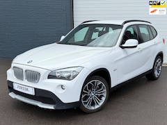 BMW X1 - XDrive28i Executive AUTOMAAT/6CILLINDER/CRUISE/NAVI