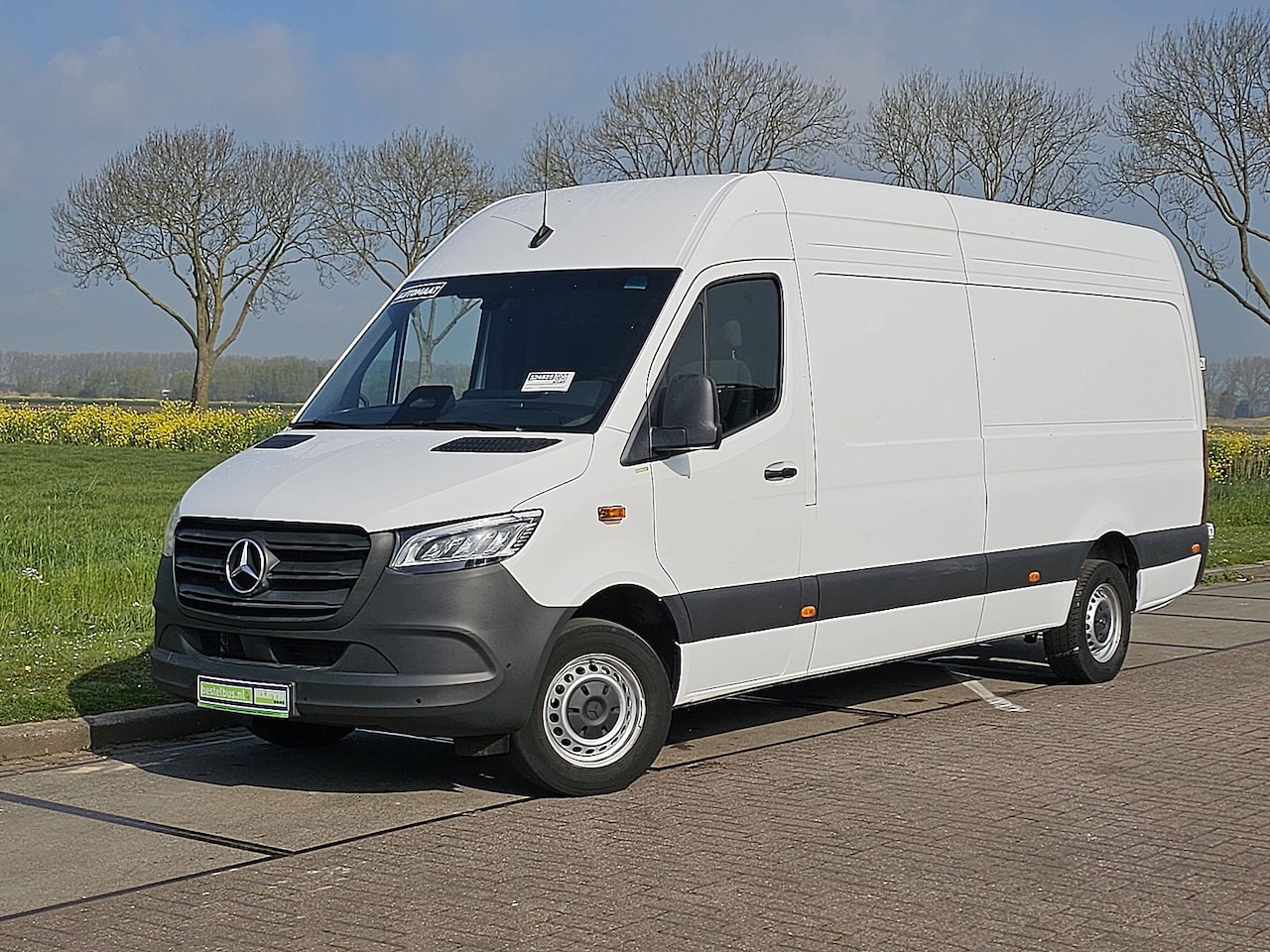 Mercedes-Benz Sprinter - 317 L2H2 Pro Mbux 10 LED Navi Automaat PDC Airco Camera BPM VRIJ Euro6 170 PK! - AutoWereld.nl
