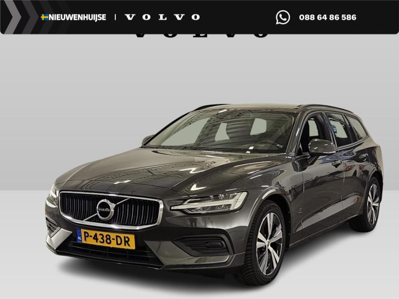 Volvo V60 - 2.0 B3 Essential Edition | Cruise Control | Navigatie | Apple CarPlay & Android Auto | DAB - AutoWereld.nl