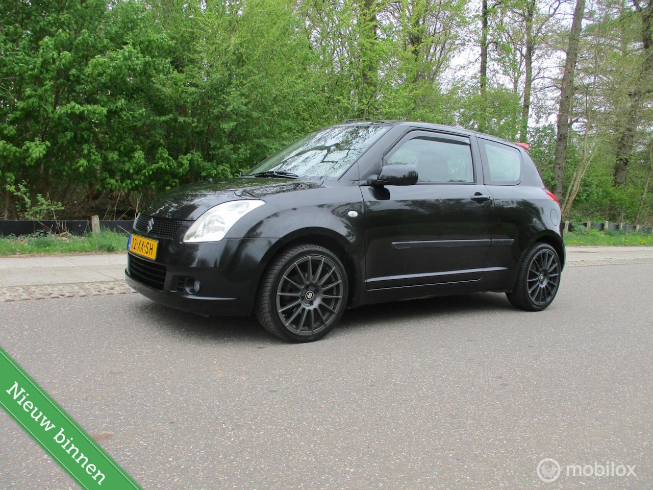 Suzuki Swift - 1.3 Exclusive apk 03-2027 airco - AutoWereld.nl