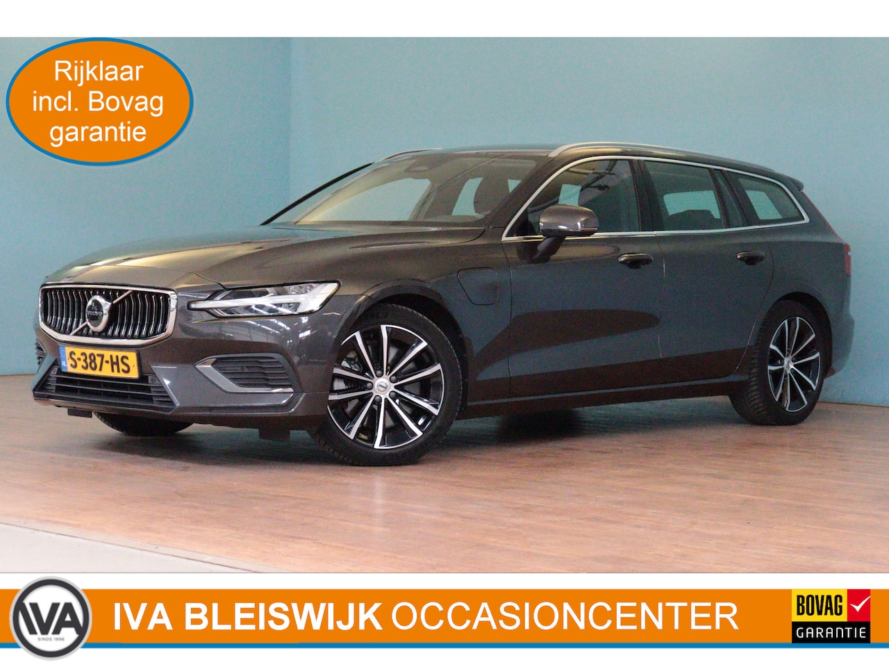 Volvo V60 - 2.0 T6 Plug-in hybrid AWD Core Bright | NAVI / APPCONNECT | CAMERA + PDC | ADAP CRUISE | T - AutoWereld.nl