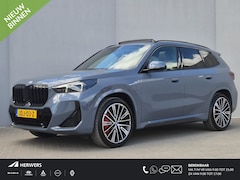 BMW X1 - xDrive30e 326 PK M-SPORT / Fabrieksgarantie tot 03-2028 / Glazen schuif- en kanteldak / He