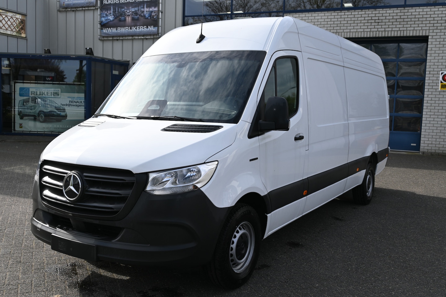 Mercedes-Benz eSprinter - 314 L3H2 Pro 81kWh DC-opladen 115 kW, 270 graden achterdeuren, Etc. - AutoWereld.nl