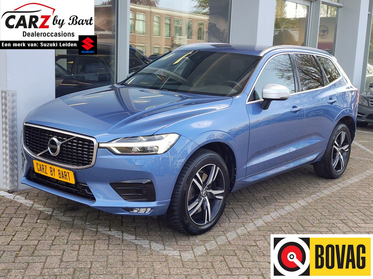 Volvo XC60 - 2.0 T4 R-DESIGN AUTOMAAT Sportstoelen | Stoelverwarming | Trekhaak - AutoWereld.nl