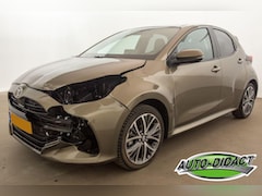 Toyota Yaris - 1.5 Hybrid Automaat Clima Navi Camera 130 Executive