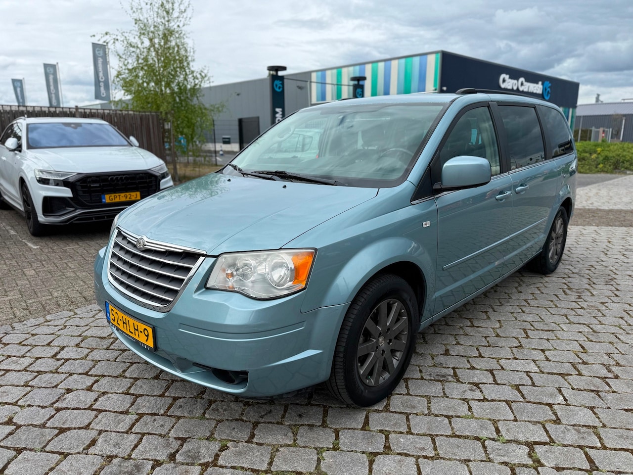 Chrysler Grand Voyager - 3.8 V6 Touring 3.8 V6 Touring - AutoWereld.nl