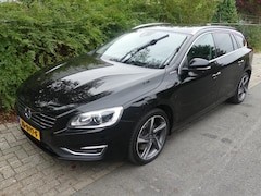Volvo V60 - 2.4 D6 Twin Engine R-Design