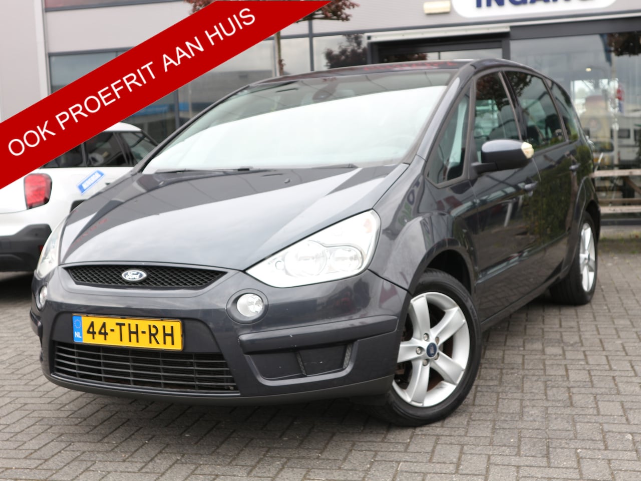 Ford S-Max - 2.0-16V CLIMA NIEUWE APK TREKHAAK - AutoWereld.nl