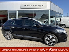 Renault Mégane Estate - 2.0 Bose, AUTOMAAT, panoramadak, half leder, navigatie, bluetooth, climatronic, cruisecont