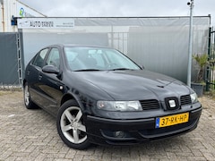 SEAT Leon - 1.6-16V Sport - Airco - Cruise - APK 04-27