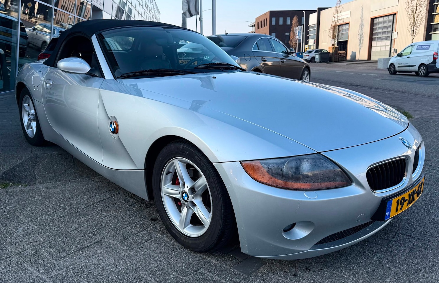 BMW Z4 Roadster - 2.2i S /APK / Rijklaar - AutoWereld.nl
